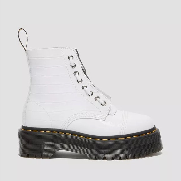 ❤️❤️DR.Martens SINCLAIR PATENT CROC EMBOSS PLATFORM BOOTS size 7❤️❤️ - Picture 7 of 8